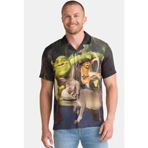 Shrek NWT Men's Size Small Group Pose Graphic Short Sleeve Button Up Shirt